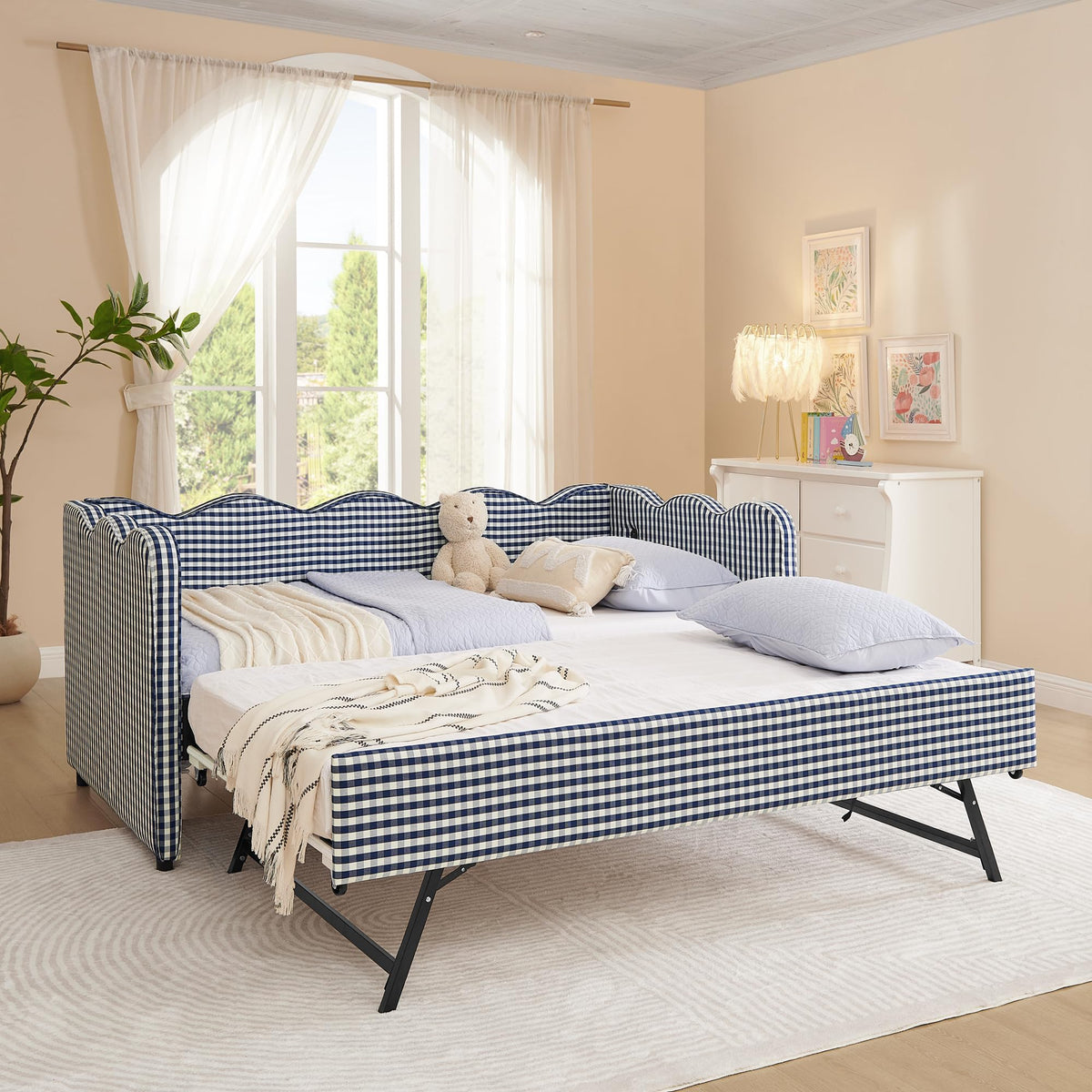 Twin Linen Upholstered Daybed with Pop Up Trundle and USB Port D2774